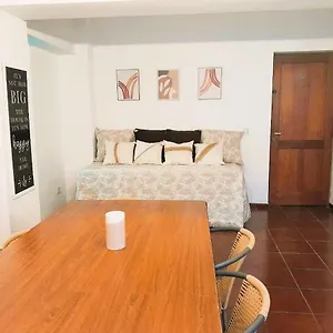 Entre Vides - Departamento Con Cochera Centro Mendoza