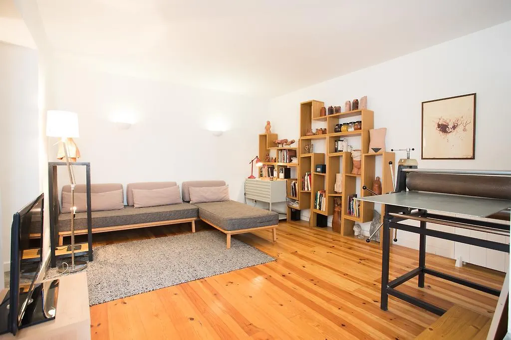 Apartamento FLH Castelo Cozy Flat Lisboa